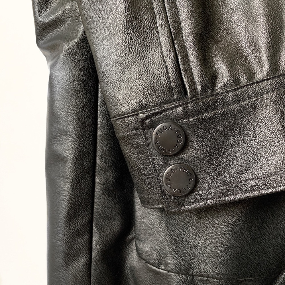 Leather Jacket - Picture 4 of 4